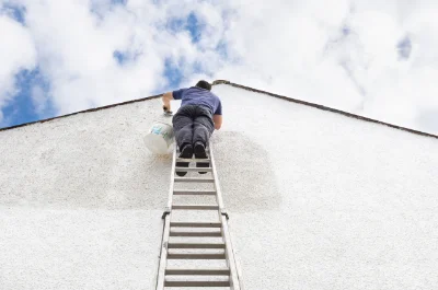 Peinture extérieure à Change — façades et ravalement